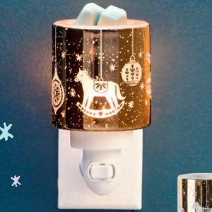 Adorn Scentsy Holiday Nightlight Warmer