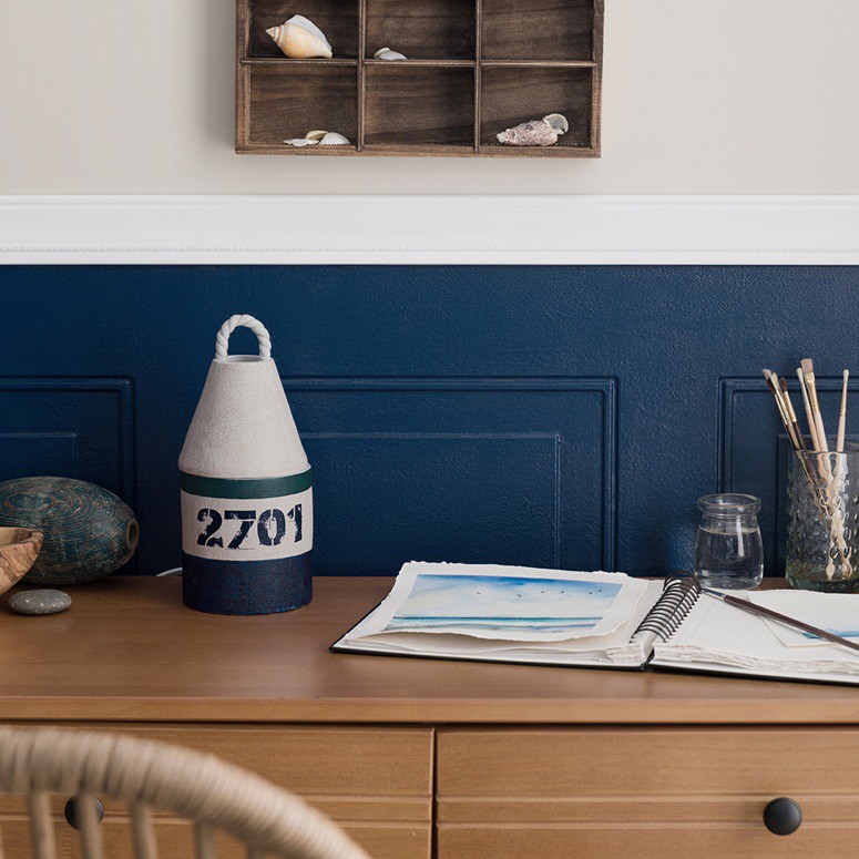 Bay Buoy Scentsy Warmer Stylized