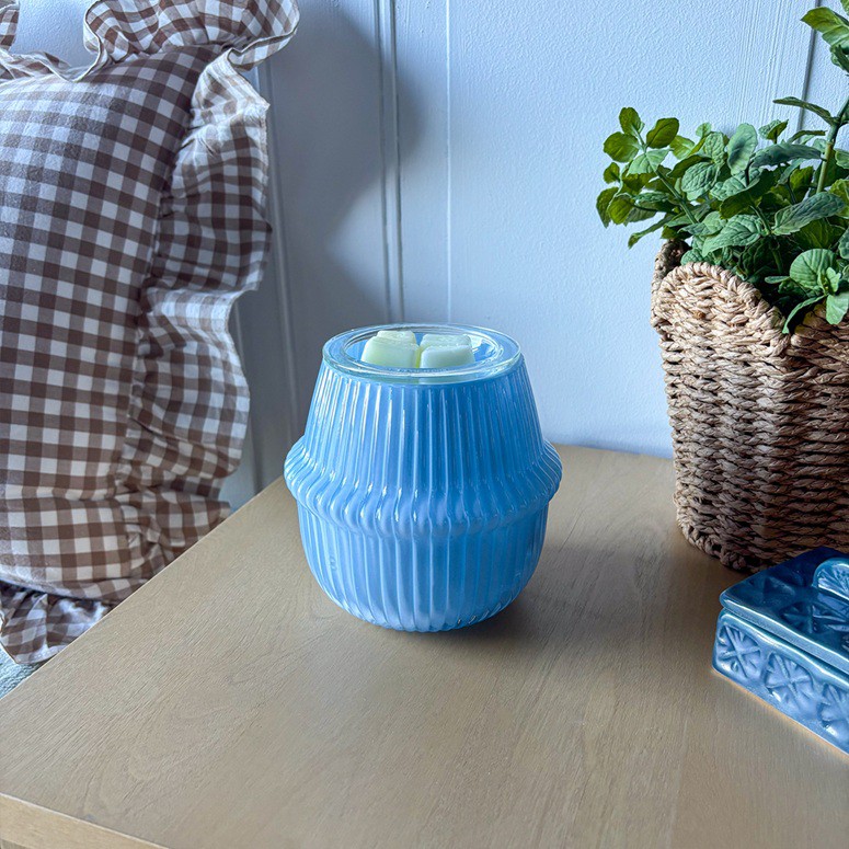 Gossamer Haze Scentsy Warmer Stylized