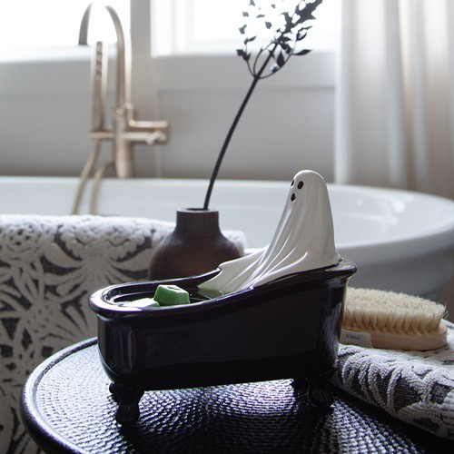 Haunted Spa Scentsy Warmer | Official with Wax Haunted Spa Scentsy Warmer | Official with Wax