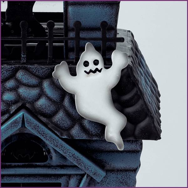 A Haunting Good Time Scentsy Warmer Ghost