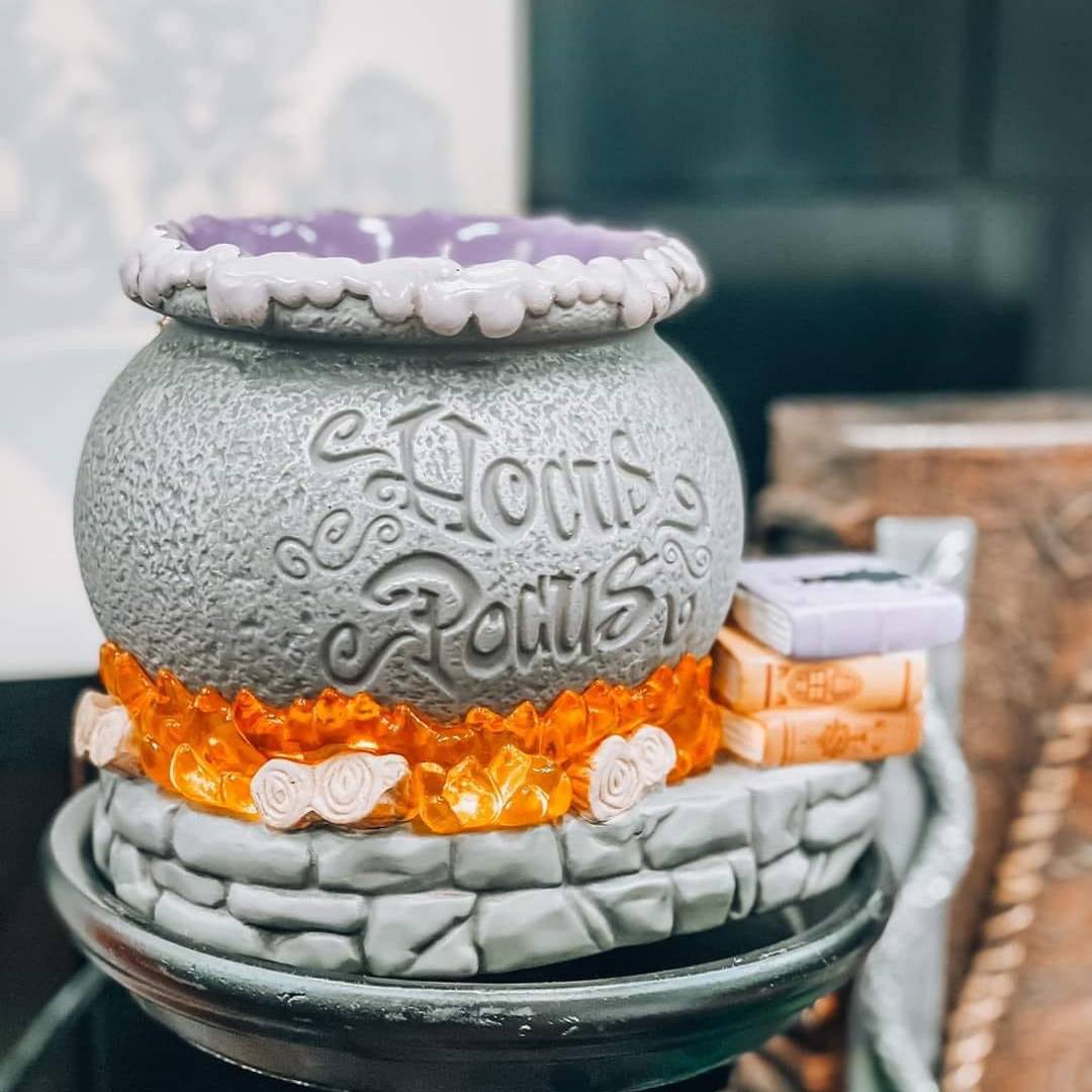 Hocus Pocus Disney Scentsy Warmer | Front Hocus Pocus Disney Scentsy Warmer | Front