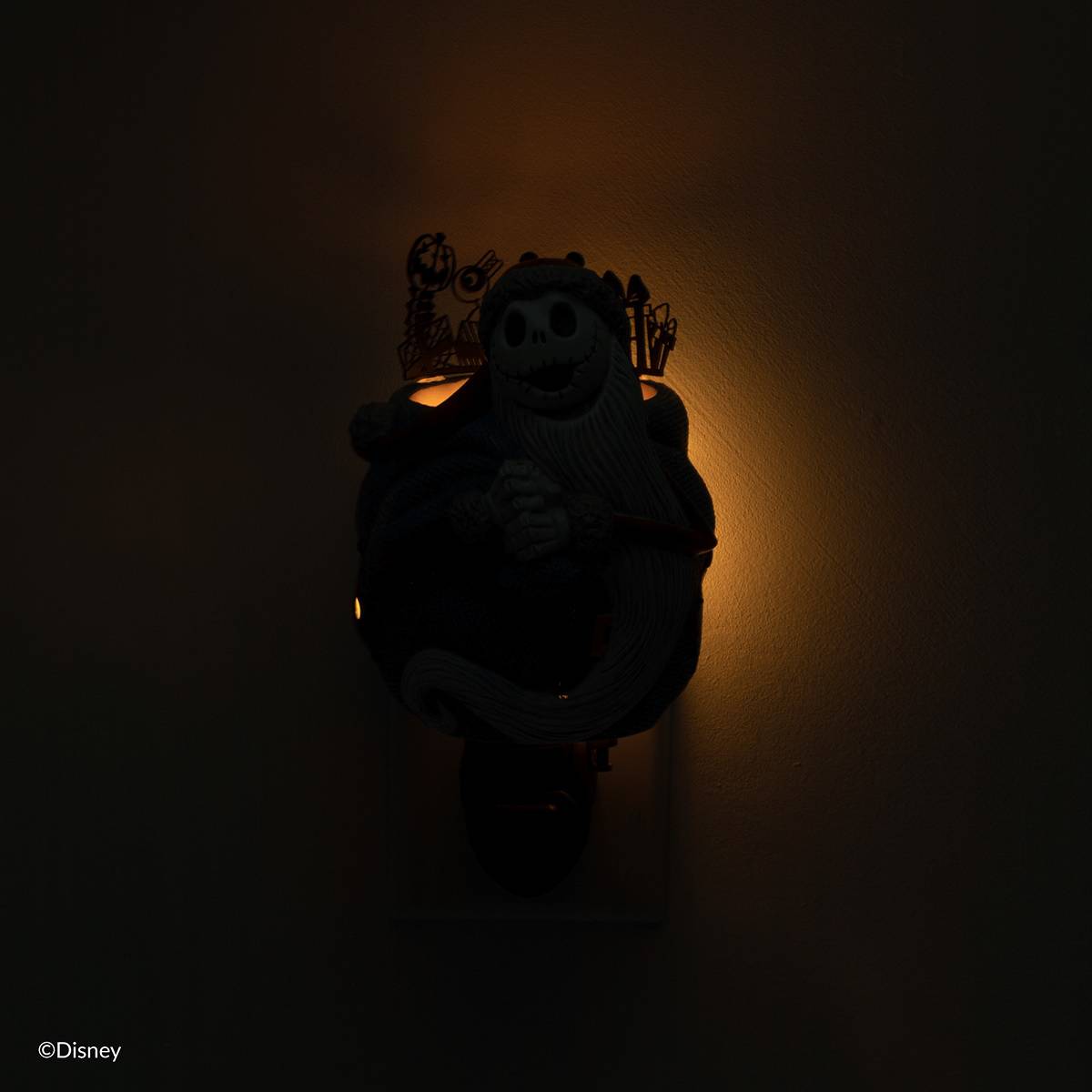 Jack Skellington Santa Claus Scentsy Mini Warmer | Dark On Jack Skellington Santa Claus Scentsy Mini Warmer | Dark On