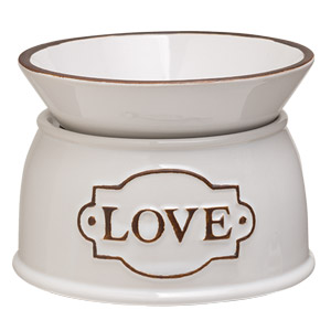 Love Scentsy Warmer