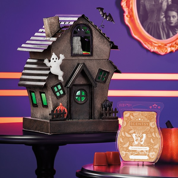 Manic Mansion Scentsy Warmer