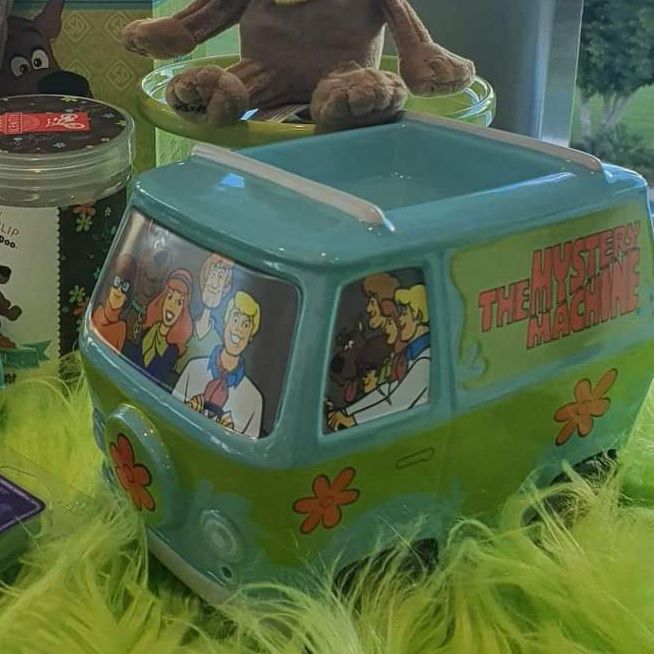 Scooby-Doo Scentsy Warmer Side