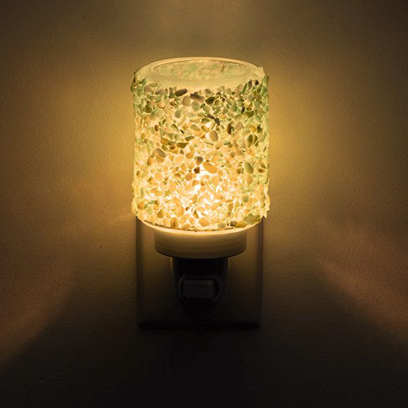 Shore, Why Not?  Mini Scentsy Warmer Lit