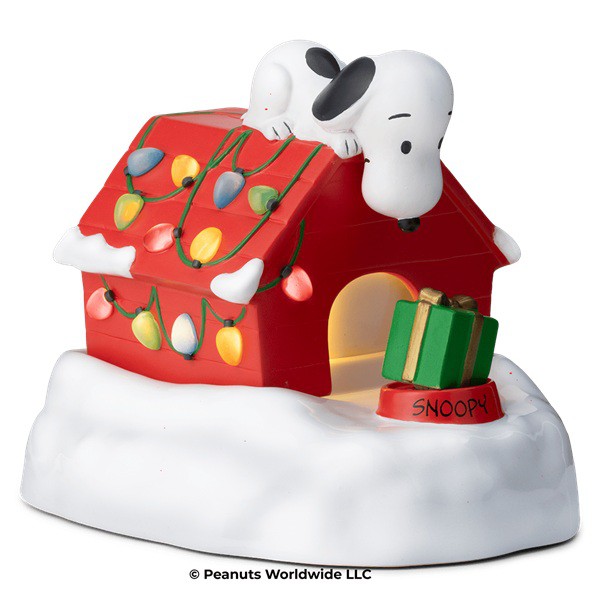 Snoopy’s™ Cozy Christmas Scentsy Warmer