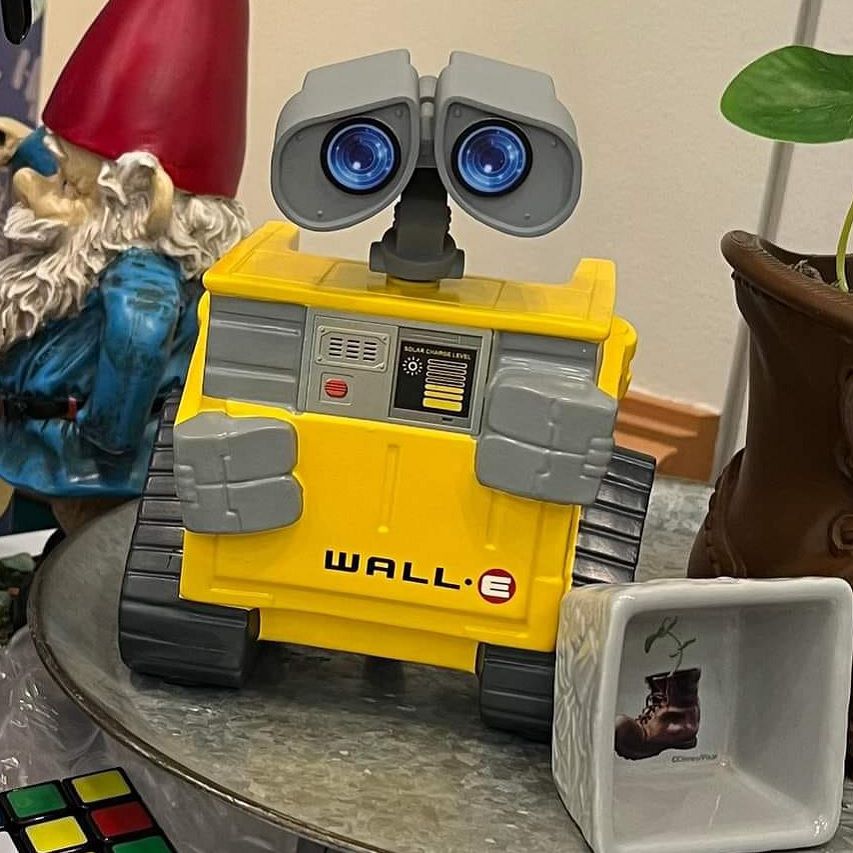 Wall-E Scentsy Warmer
